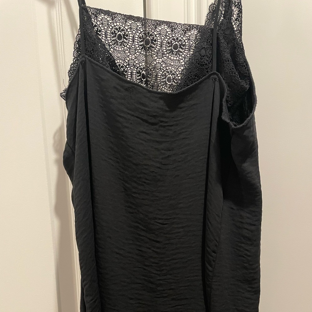 Black Kendall and Kylie lace dress